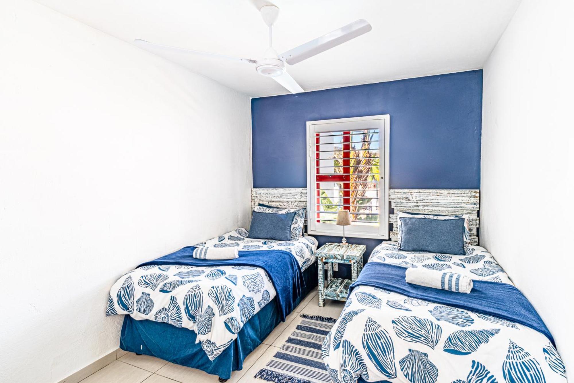 Le Paradis, Self-Catering Beachfront Apartments 발리토 외부 사진