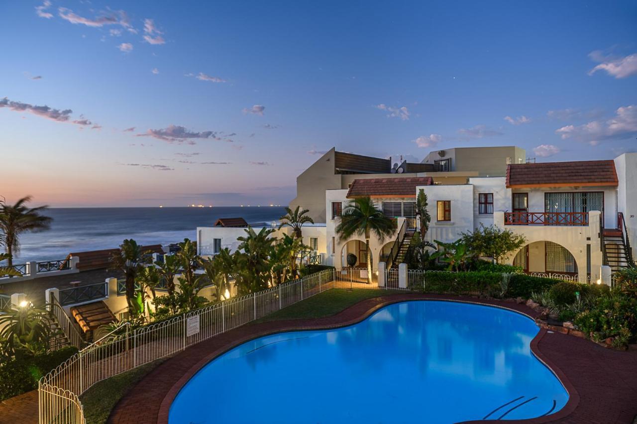 Le Paradis, Self-Catering Beachfront Apartments 발리토 외부 사진