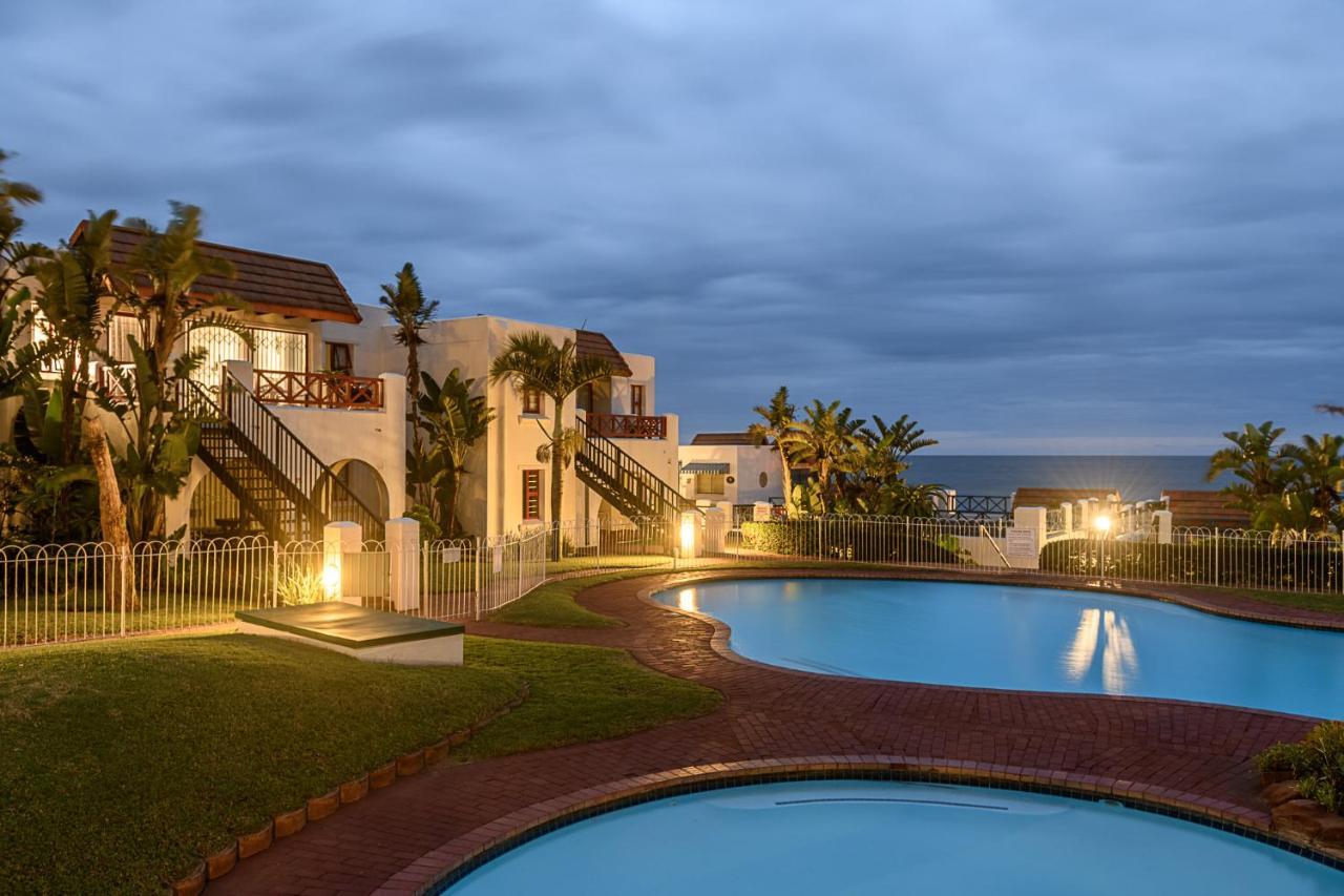 Le Paradis, Self-Catering Beachfront Apartments 발리토 외부 사진